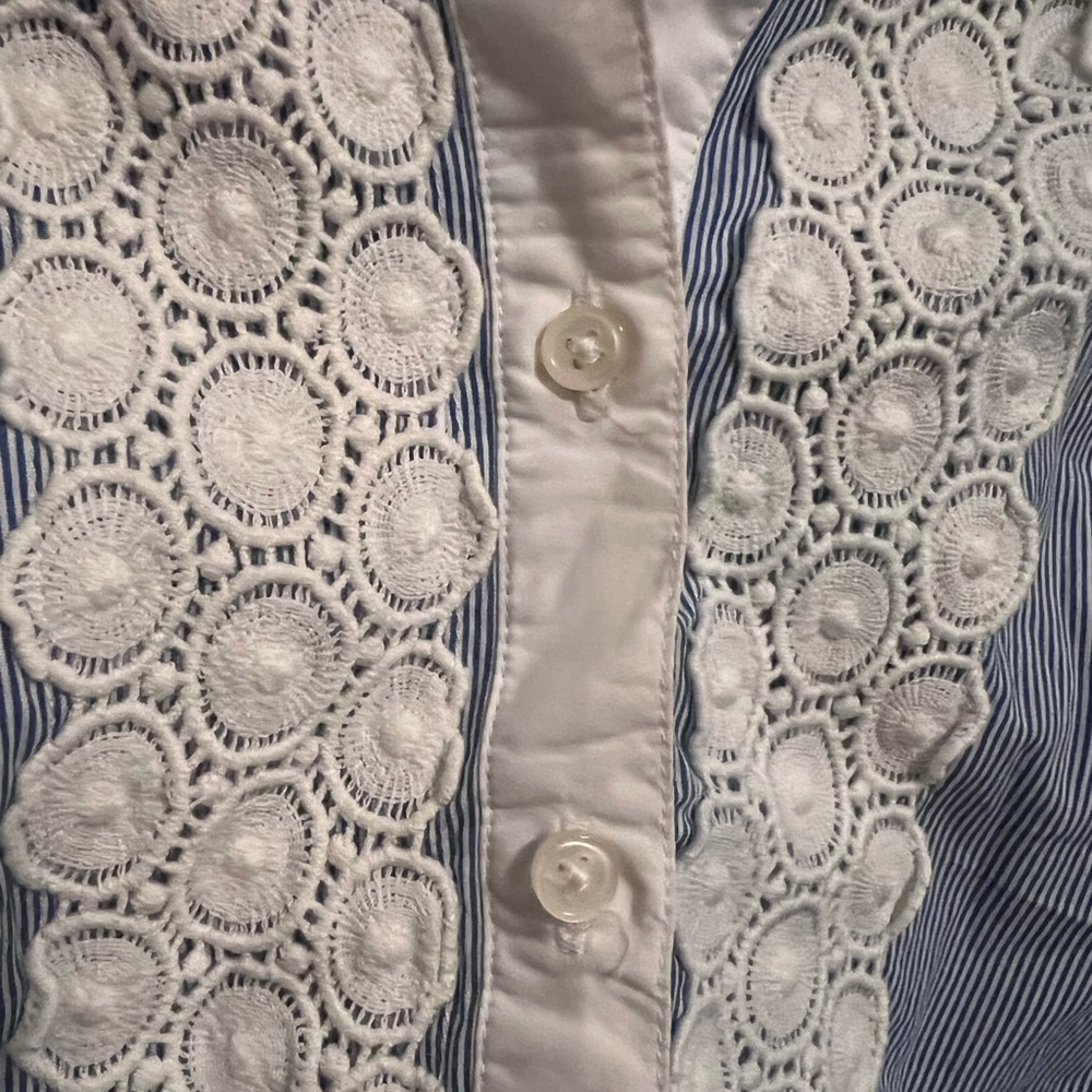 Banana Republic Striped Blue and White Button Down Shirt with Bib Lace Front. M - Picture 5 of 6